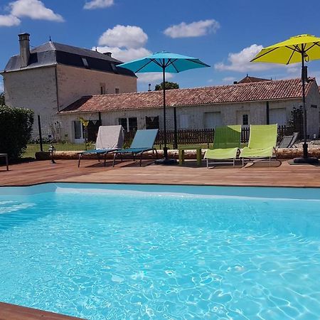 Le Domaine De Bellevue Bed and Breakfast Tanzac Buitenkant foto