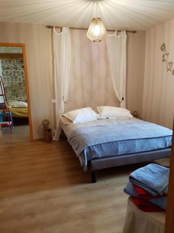 Le Domaine De Bellevue Bed and Breakfast Tanzac Buitenkant foto