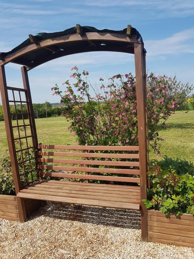 Le Domaine De Bellevue Bed and Breakfast Tanzac Buitenkant foto